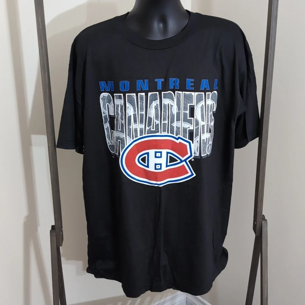 NHL| Vintage Montreal Canadiens NHL Black Short Sleeve T-shirt - Picture 3 of 12